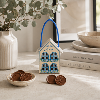 Audrey’s Milk Chocolate Buttons 80g – Valrhona Chocolate Gift