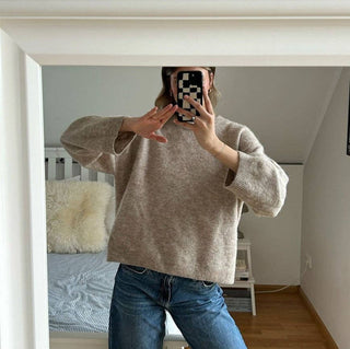 Phone Case iPhone | Silicone + MagSafe | Mono Tufted Art