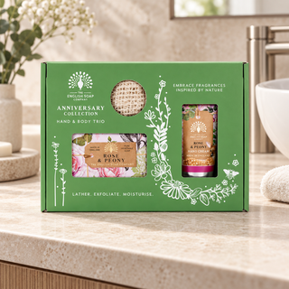 The English Soap Company Anniversary Rose & Peony Hand & Body Gift Set – Soap 190g, Hand Cream 75ml & Soap Saver Pouch