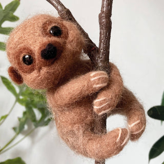 Berlin & Bath Sloth Needle Felting Kit for Beginners – Natural Wool Craft Kit for Adults & Teens