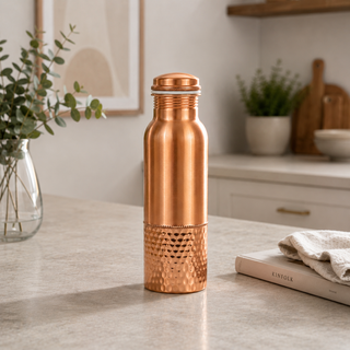 Handcrafted Copper Water Bottle – 700ml
