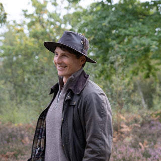 Rambler Waxed Trilby Hat – British Halley Ecowax Country Hat