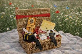 Bees Knees Gift Hamper