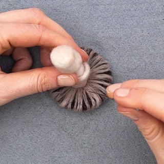 Bergin & Bath Toadstool Needle Felting Kit for Adults – Beginners’ Mushroom Craft Kit