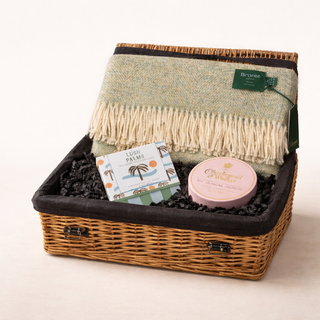 Hibernate Gift Hamper – The Perfect Cosy Gift for Any Occasion