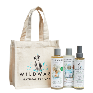 WildWash Pet – Stinky Dog Gift Set with Smell Fresh