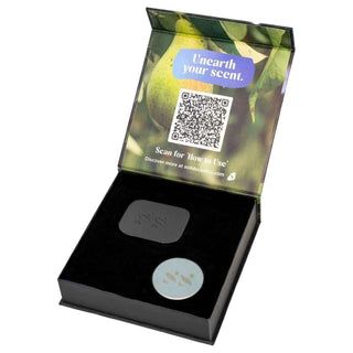 Solid Scent Co Women’s Jasmine, Pear & Freesia Perfume Balm