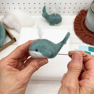 Bergin & Bath Whales Needle Felting Kit for Beginners – Make Two Wool Whales