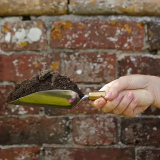 Sophie Conran Garden Trowel – Burgon & Ball