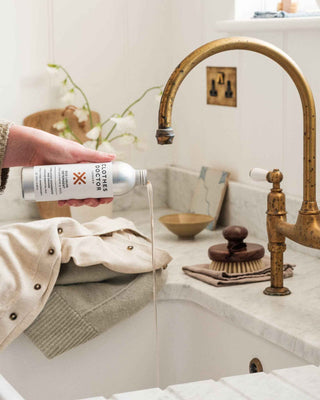 Cashmere & Wool Detergent – Himalayan Cedarwood & Orange (250ml) - Pangolins