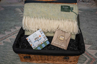 Hibernate Gift Hamper – The Perfect Cozy Gift for Any Occasion - Pangolins