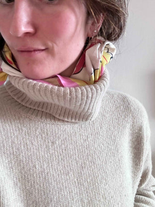 Kiss Kiss 100% Silk Scarf - Pangolins