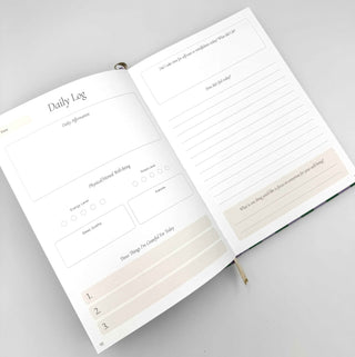 Yop & Tom Wellness Journal - Pangolins